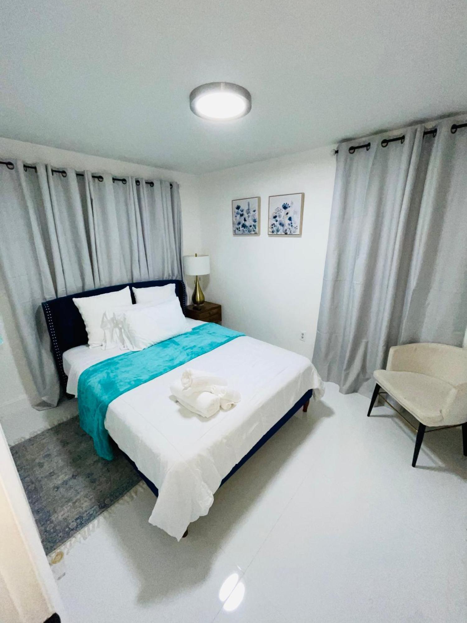 팸브룩파인스 Cozy Comfy House 빌라 외부 사진