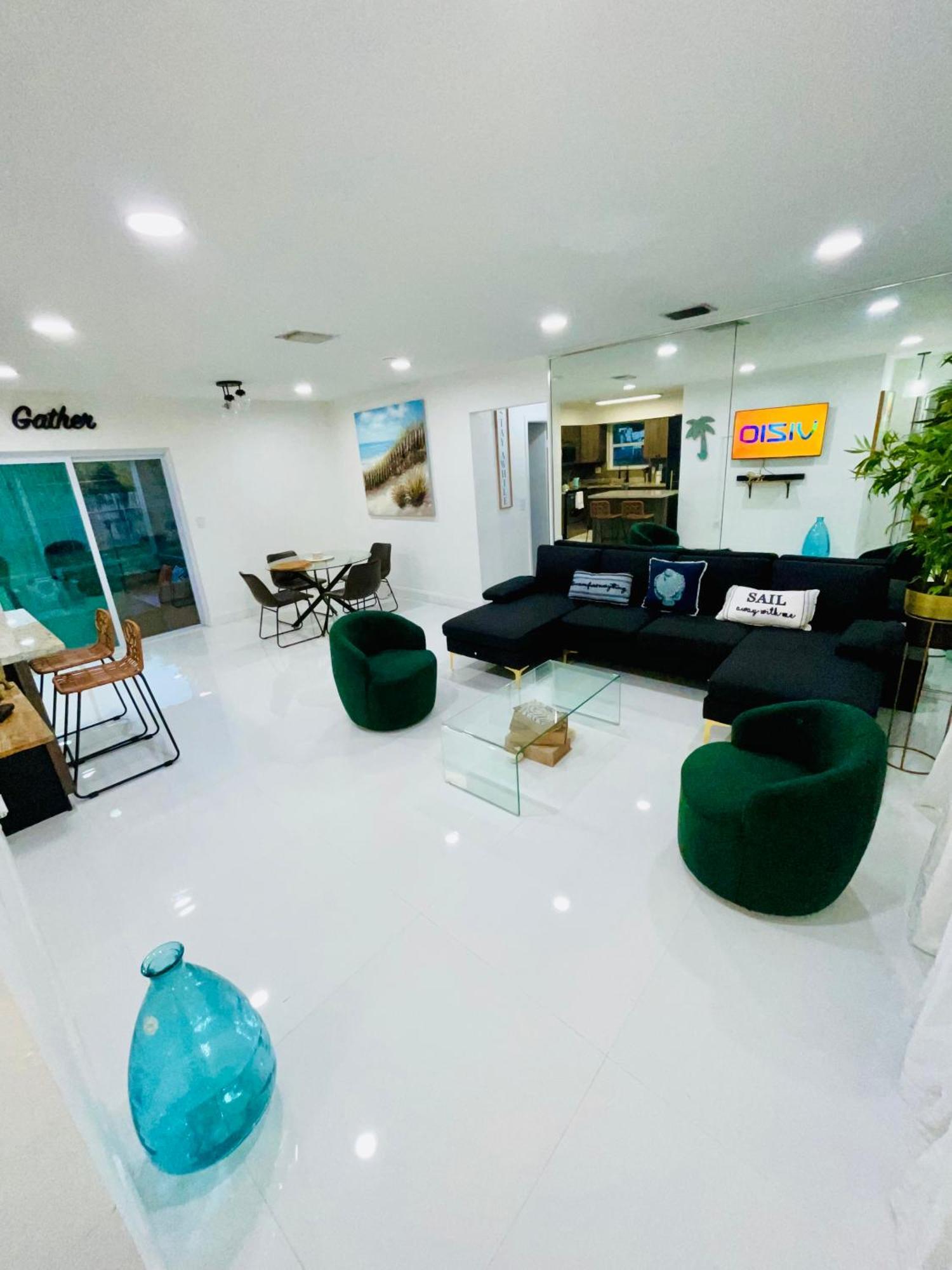 팸브룩파인스 Cozy Comfy House 빌라 외부 사진