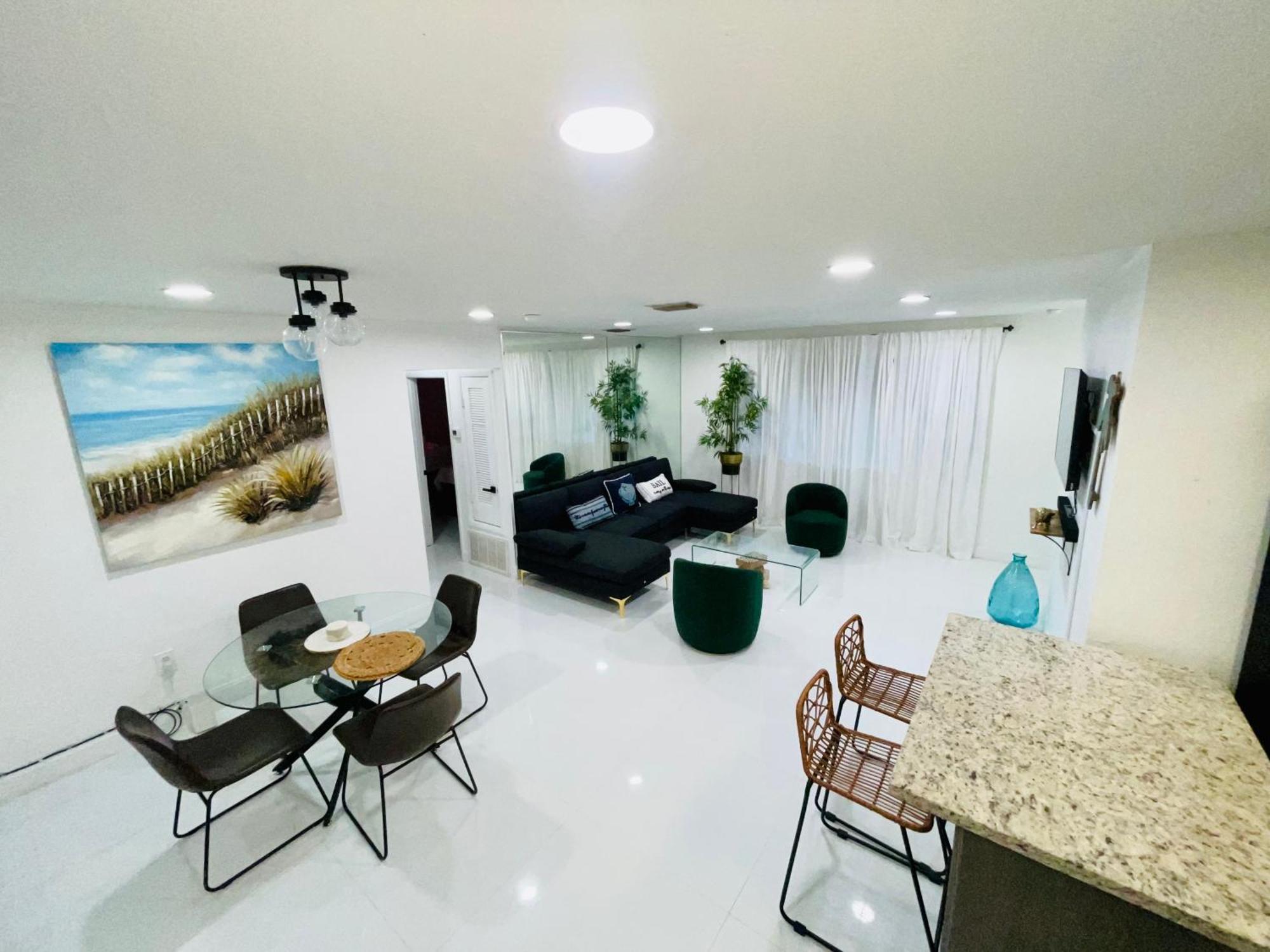 팸브룩파인스 Cozy Comfy House 빌라 외부 사진