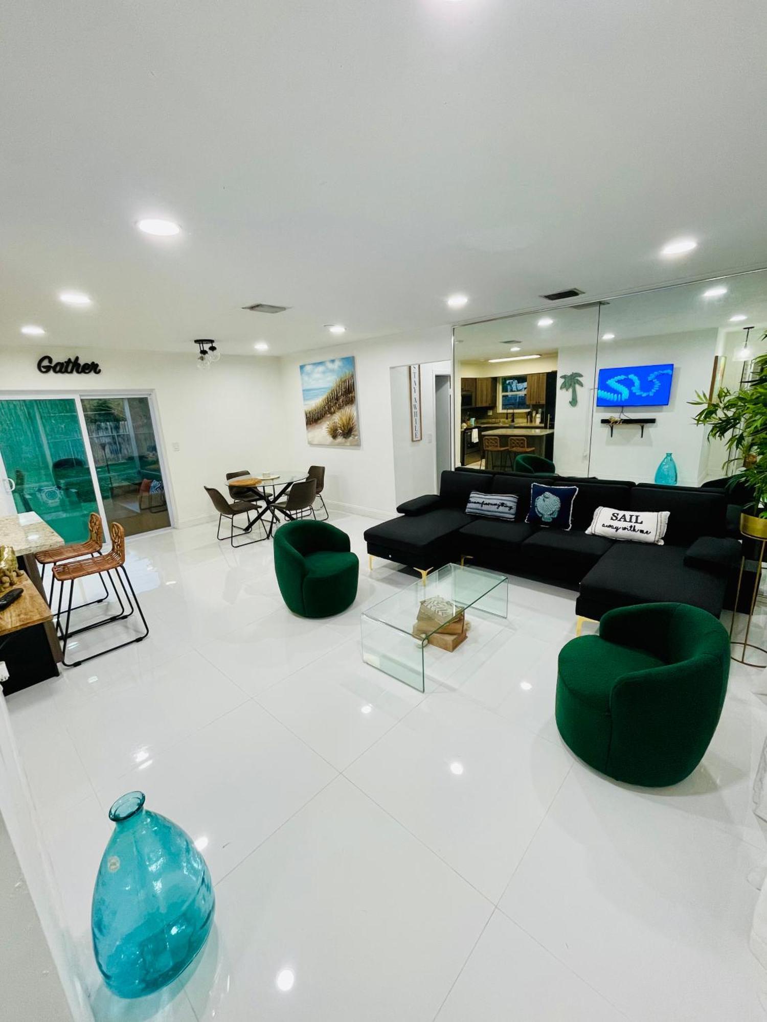 팸브룩파인스 Cozy Comfy House 빌라 외부 사진